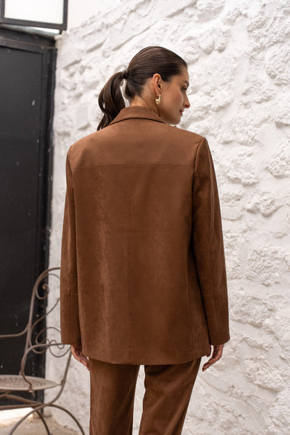 Σουέτ κοστούμι καφέ