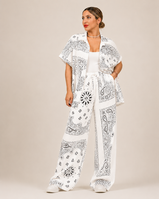 Σετ παντελόνα με πουκαμίσα bandana print για κάθε μέρα άνετο καλοκαιρινό σε λευκό - γαλάζιο- καφέ - χακί