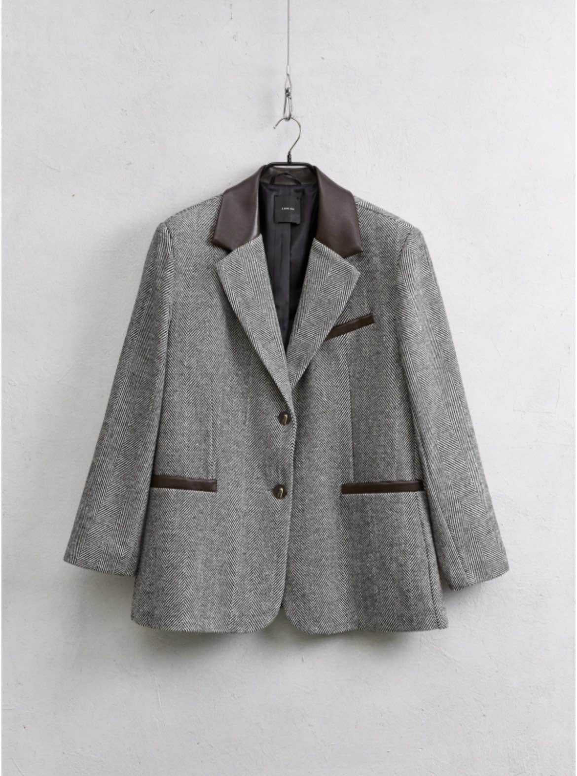 Blazer με δερμάτινες λεπτομέρειες oversized