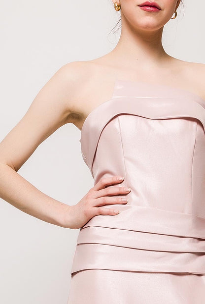 Φόρεμα μαξι ταφτάς στράπλες στο χρώμα της πούδρας